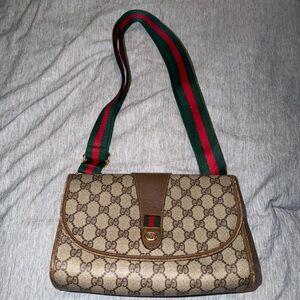 Gucci Beige Monogram Bag with Green and Red Strap